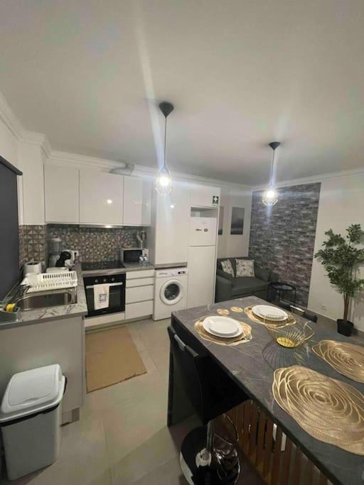 סאגרש Golden Breeze Holidays מראה חיצוני תמונה