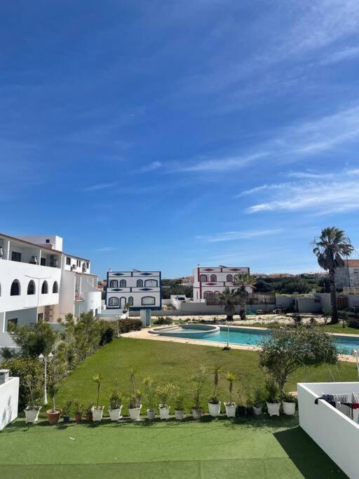 סאגרש Golden Breeze Holidays מראה חיצוני תמונה