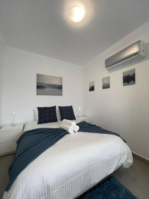 סאגרש Golden Breeze Holidays מראה חיצוני תמונה