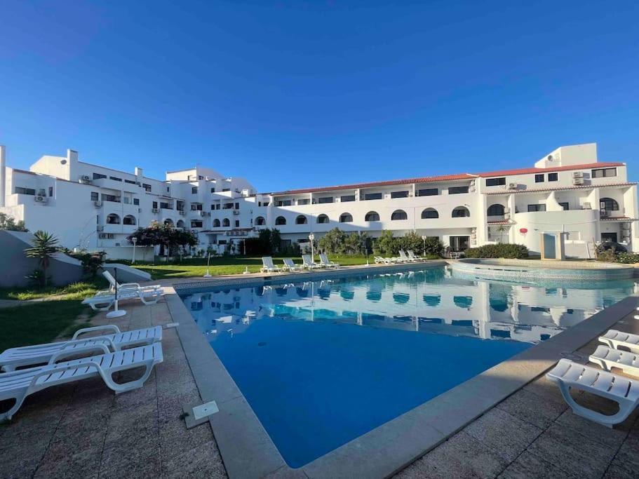 סאגרש Golden Breeze Holidays מראה חיצוני תמונה